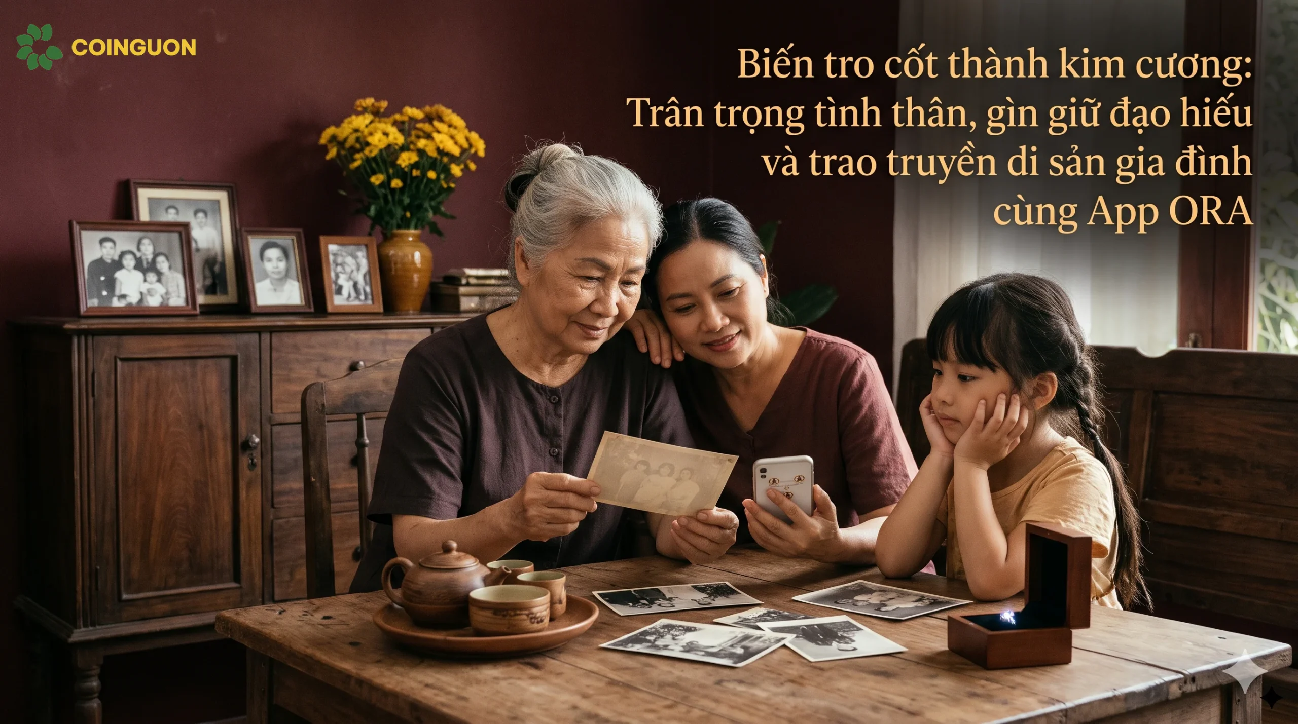 Ba thế hệ gia đình Việt Nam cùng xem cây gia phả số trên điện thoại, chia sẻ hình ảnh tổ tiên và lưu giữ viên kim cương tưởng niệm, thể hiện sự kết nối giữa tình thân, đạo hiếu và di sản gia đình qua ứng dụng ORA – Cội Nguồn.